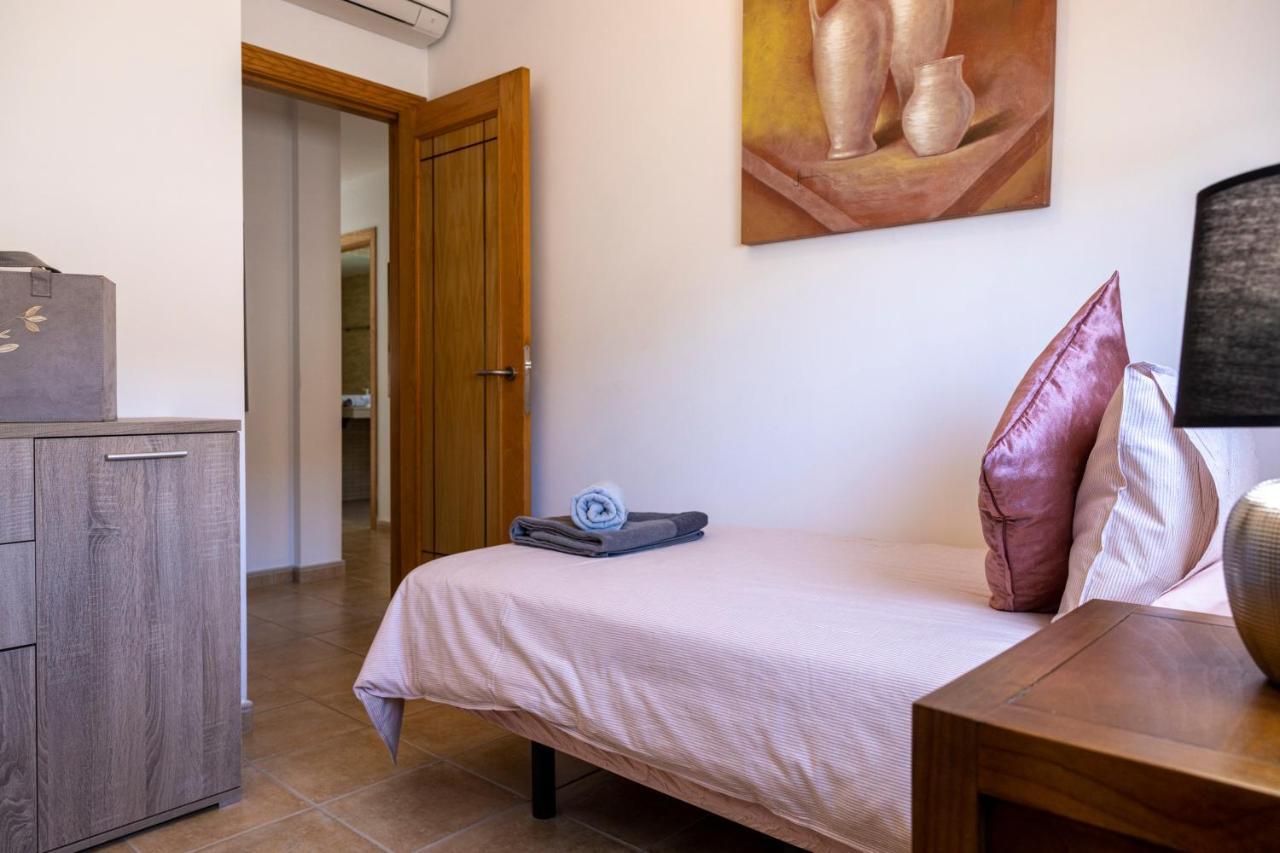 Ideal For Family Holidays, Near Beach And Golf- Casa James La Guirra Eksteriør billede