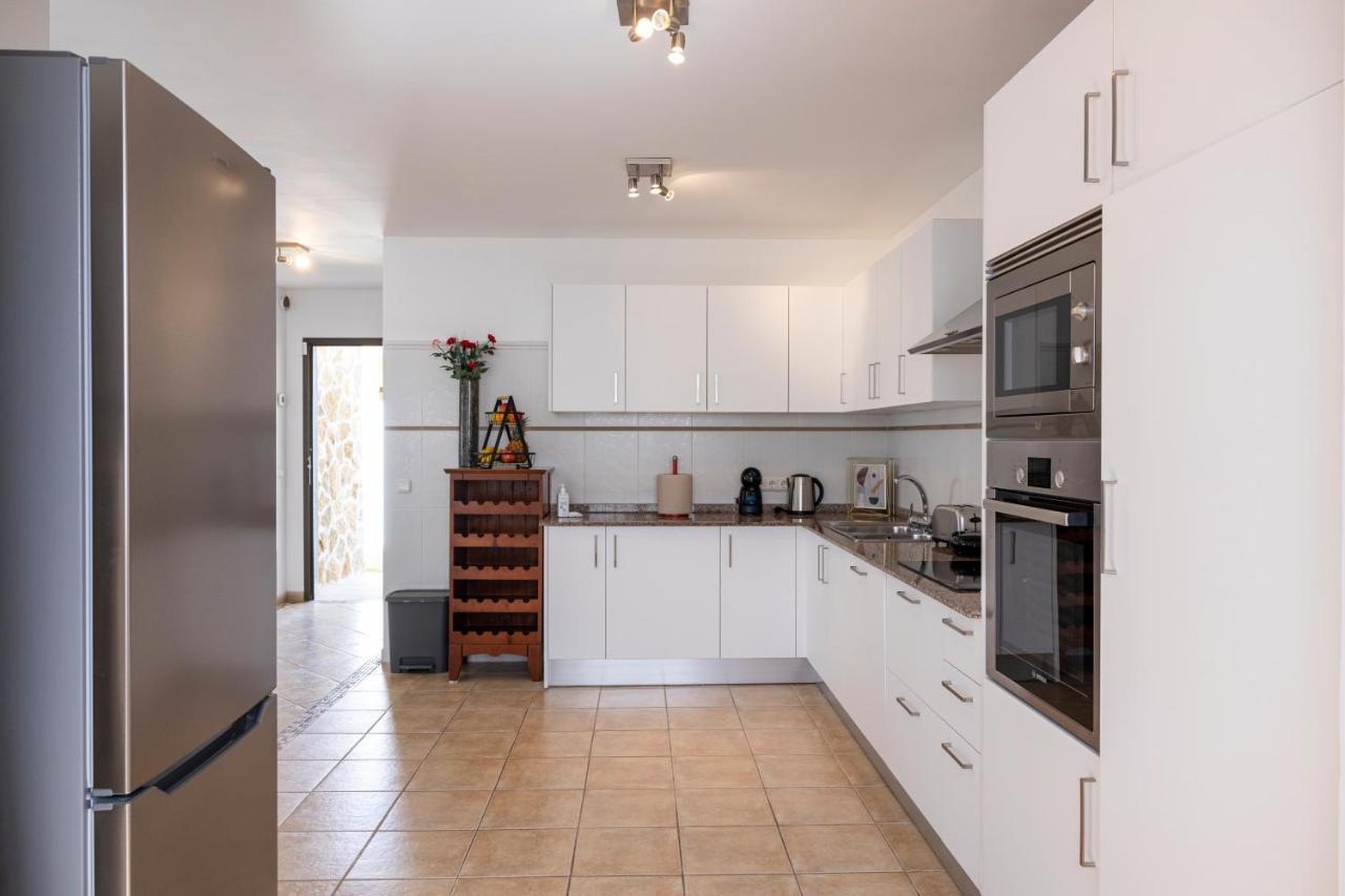 Ideal For Family Holidays, Near Beach And Golf- Casa James La Guirra Eksteriør billede